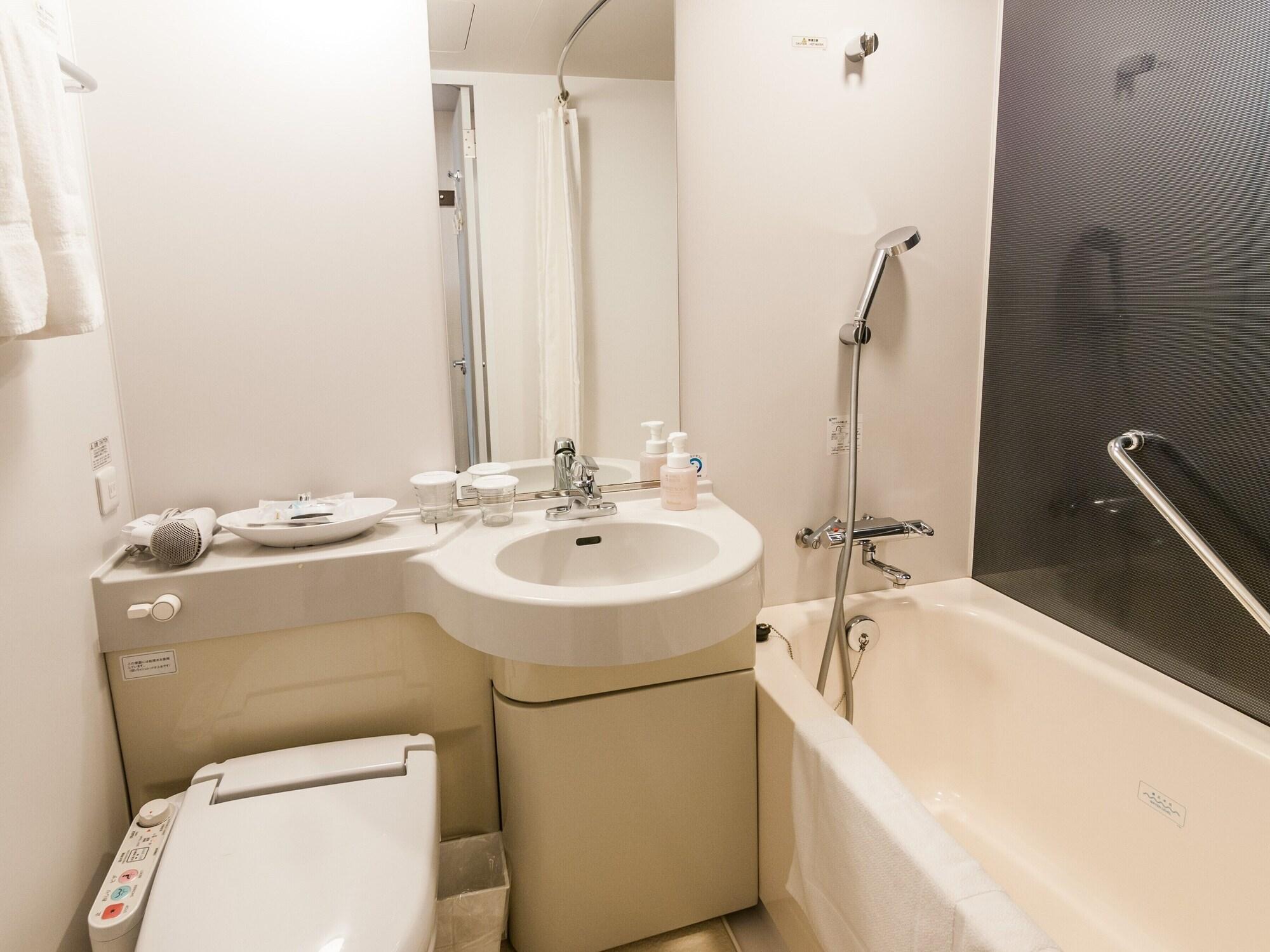 Richmond Hotel Fukuoka Tenjin Екстер'єр фото