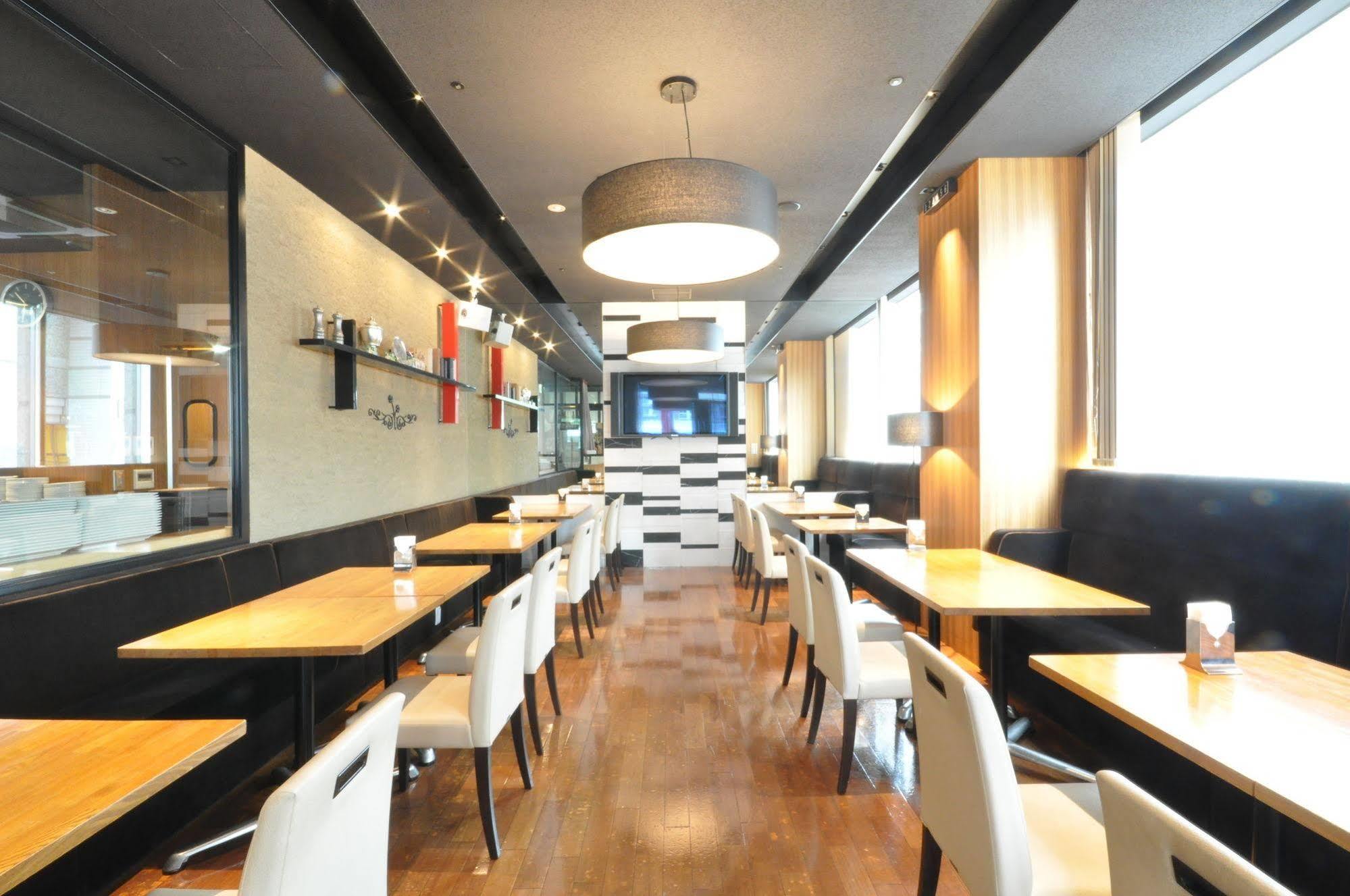 Richmond Hotel Fukuoka Tenjin Екстер'єр фото
